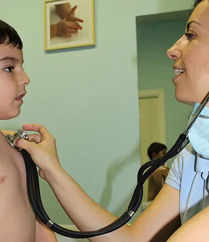 Fisioterapia respiratoria infantil en Puerto Salud